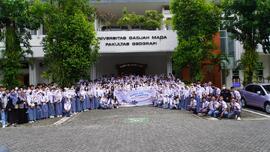 Foto Kunjungan ke UGM